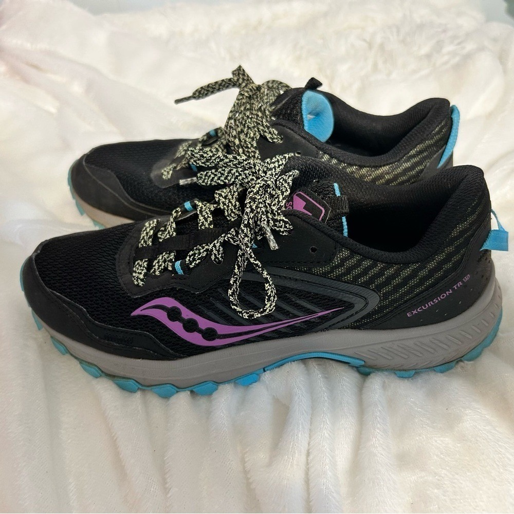 Saucony Excursion TR15 Womens Trail Running Shoes Black Purple S10668-30‎ Size 9